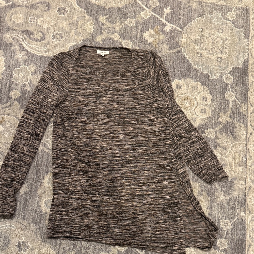 Max Studio Light Knit Long Sleeve Top